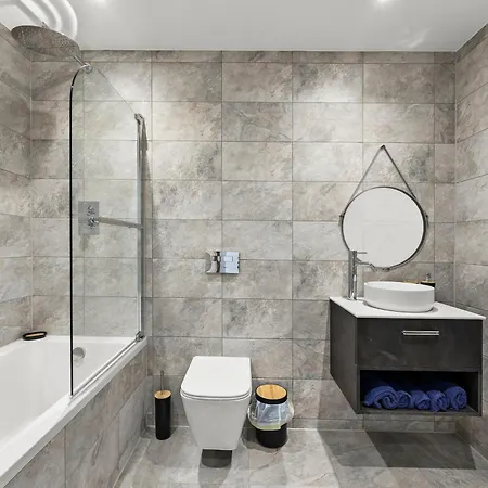 Stylish Large - Parking 公寓