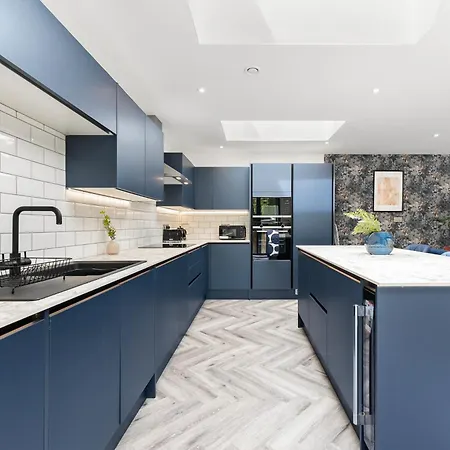 Stylish Large Leeds - Parking Apartment Leeds (West Yorkshire)