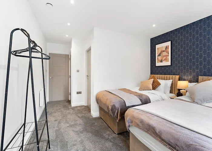 Stylish Large - Parking Appartement